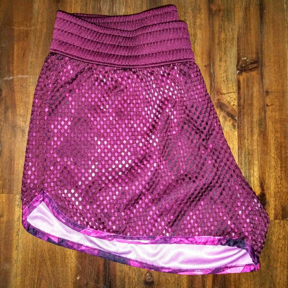 Champion Athletic Shorts Netted Burgundy Size Med